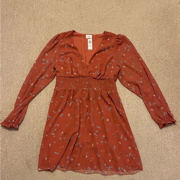 Spring Medley Red Aritzia V Neck Wistful Dress Large Wilfred - Picture 4 of 6